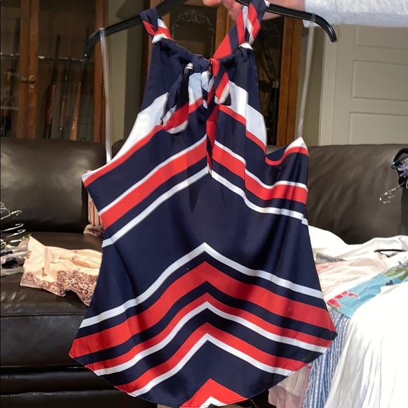 Tank - Picture 2 of 4